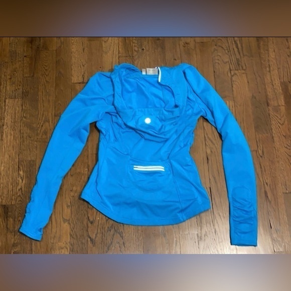 Athleta athletic workout hoodie - Picture 3 of 3